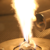 Image Flame Spray synthesis: Oxide Nanomaterials, phosphates and metals